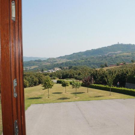 Villa Carla Castino Exterior foto